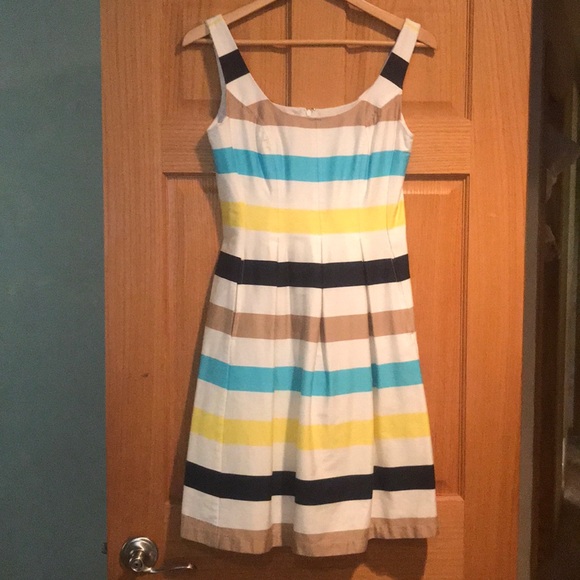 Nine West Dresses & Skirts - NINE WEST stripe scoop neck dress pockets 4 EUC